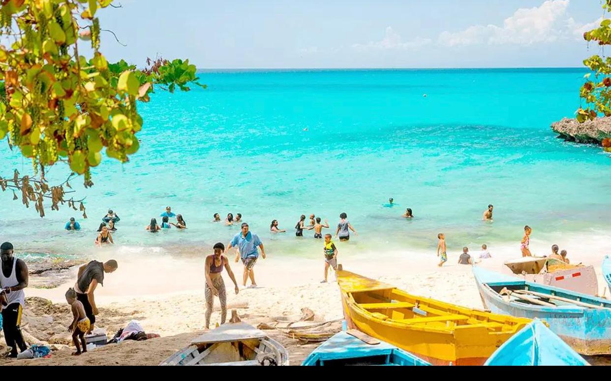Playa La Caleta + Salto Socoa